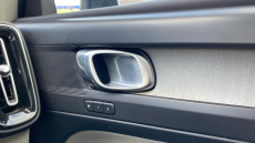 Volvo Xc40 1.5 T3 [163] Inscription Pro 5dr Geartronic Petrol Estate